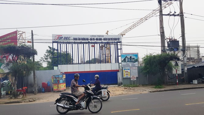 Dự án Trung tâm thương mại, giải trí, nhà hàng, khách sạn Phú Khánh Việt đang bị tạm đình chỉ thi công