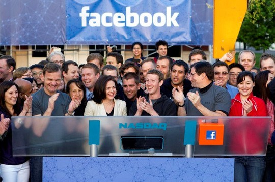10 năm đầy thị phi của Mark Zuckerberg - Ảnh 3.