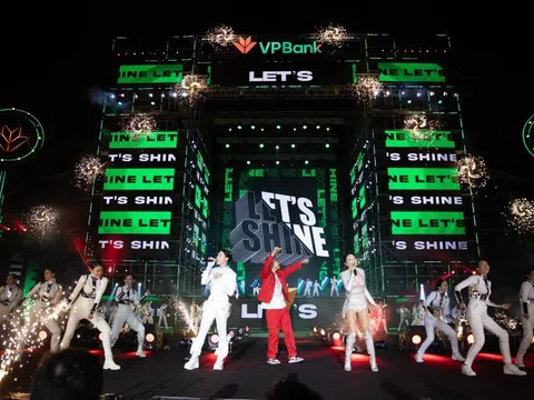 Đại nhạc hội Light Up Viet Nam do VPBank tổ chức bùng nổ không gian mạng với 2 triệu lượt xem livestream