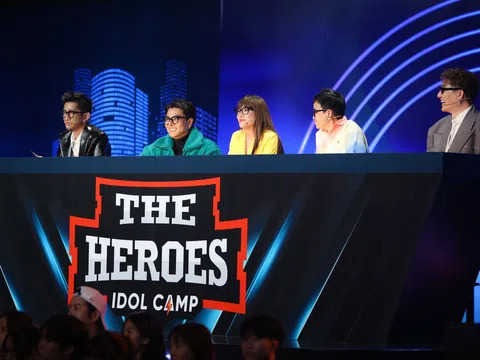 Ca sĩ Thanh Hà - Phương Uyên ngồi ghế nóng The Heroes mùa 2