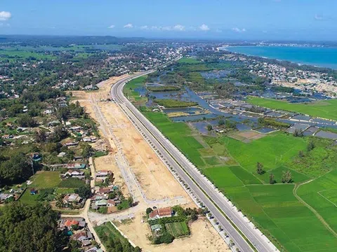 Dự án khu đô thị sinh thái và du lịch Coastal Quảng Ngãi chưa phù hợp quy hoạch, “dính” đất rừng phòng hộ