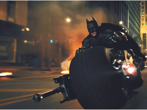 Tượng đài của dòng phim siêu anh hùng The Dark Knight sẽ trở lại màn ảnh vào 18.10.2023