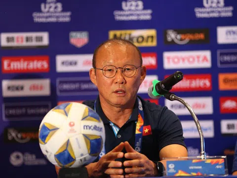 HLV Park Hang Seo: 'Trận đấu đầu tiên hết sức khó khăn với U23 Việt Nam'