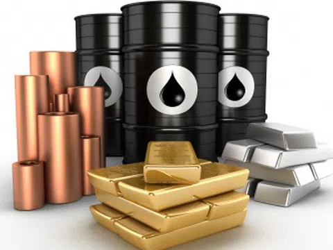 Thị trường ngày 30/6: Giá dầu tăng, vàng gần mức cao nhất 8 năm