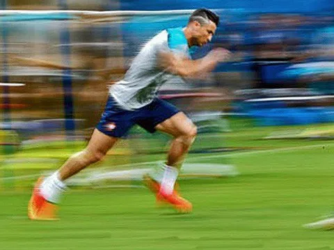 Ronaldo và bí kíp luyện công mới để vẫn là vua tốc độ ở tuổi 35