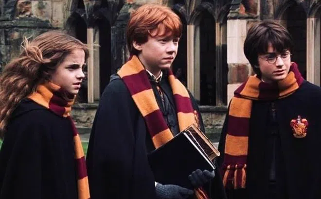 Những câu nói “ấm lòng” trong “Harry Potter và căn phòng bí mật”: Harry hết lòng vì bạn bè, thầy Dumbledore luôn sáng suốt