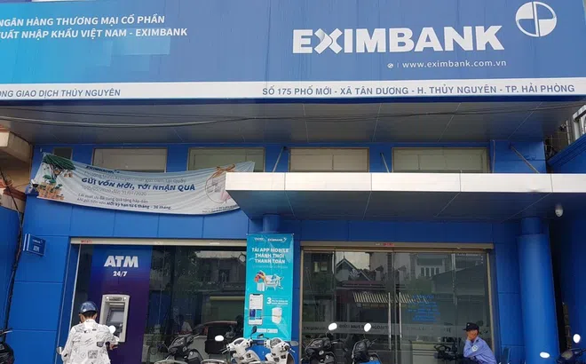 Eximbank: Cắt giảm gần 1 nửa thu nhập nhân viên